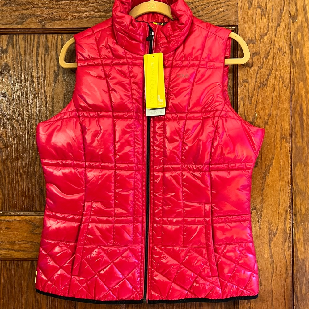 Lole Icy 2 Red women’s Puffer vest size L NEW with tags!